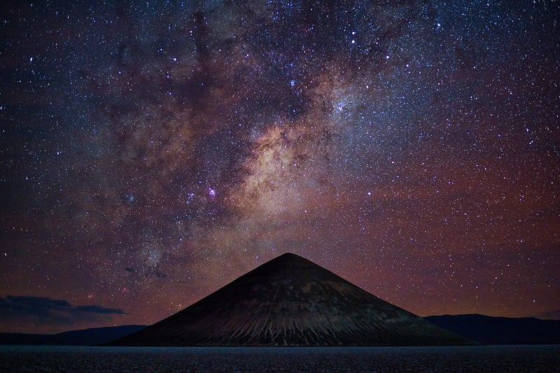 Stargazing Lounge